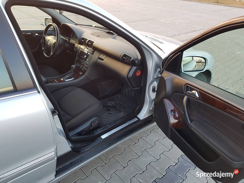 MercedesBenz Cklasa W 203 lift 18 Benzyna Sedan Lublin