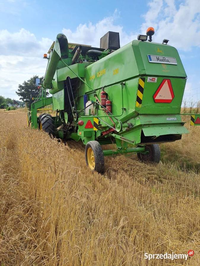 John Deere 330 piękny egzemplarz