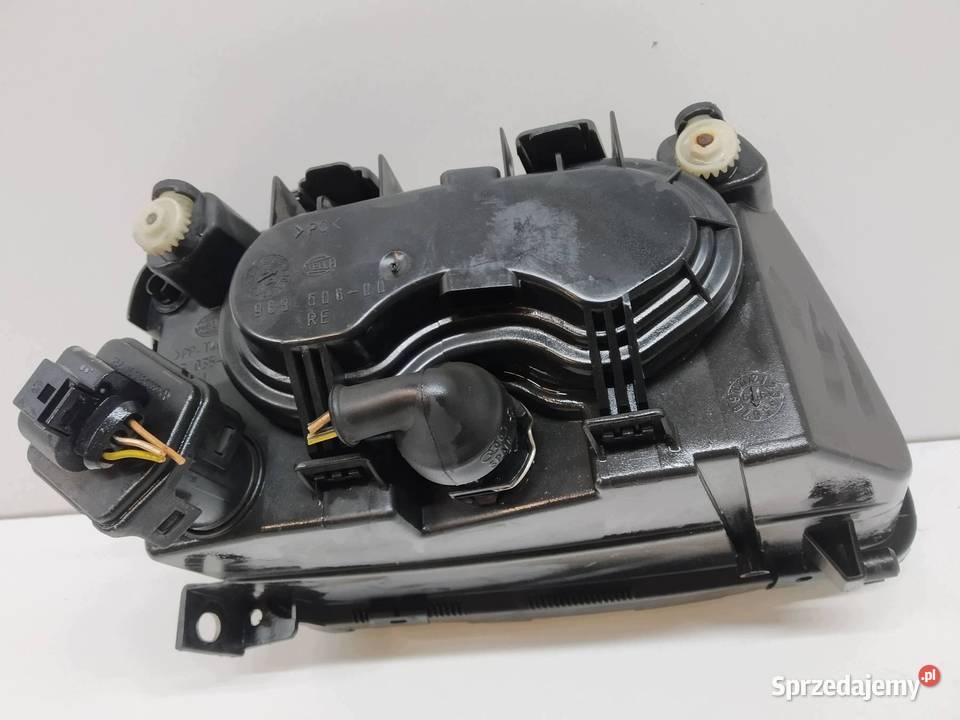 LAMPA PRZÓD LEWA EU Audi A3 I 19962003 8L
