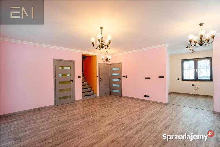 sprzedaży domu wolnostojącego 1171m2 Strzyżów sprzedam