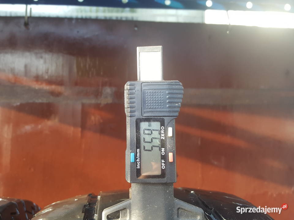 Opony Continental 19570R 15C Lato reg 8