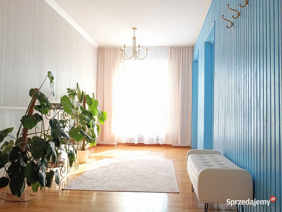 KATEDRALNY SUFIT master bedroom dom 500 m2 Rok budowy 1980