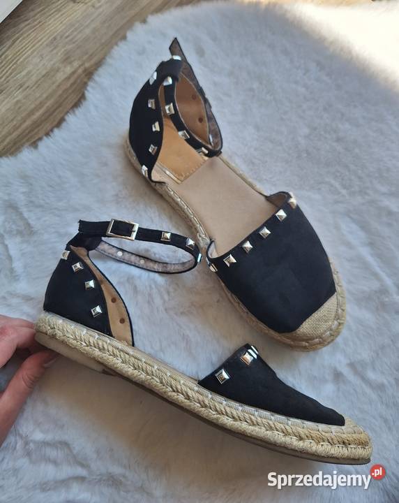 Świetne czarne espadryle sandałki 40 z ćwiekami