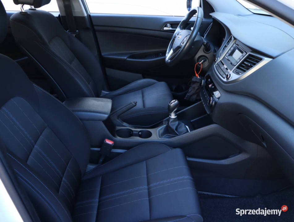 Hyundai Tucson 16 GDI wielofunkcyjna kierownica Piaseczno