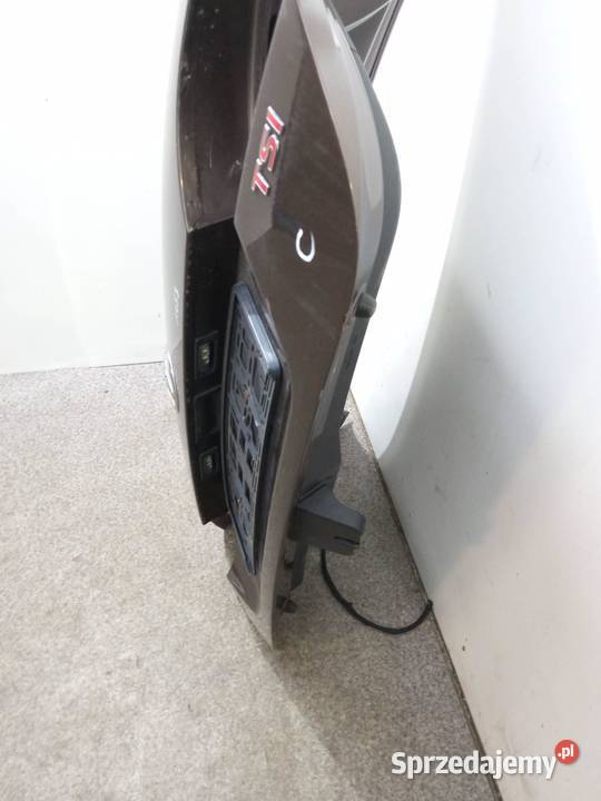 KLAPA TYŁ SEDAN LH8Z VW Volkswagen Jetta VI 2010 Rok produkcji 2012 świętokrzyskie sprzedam