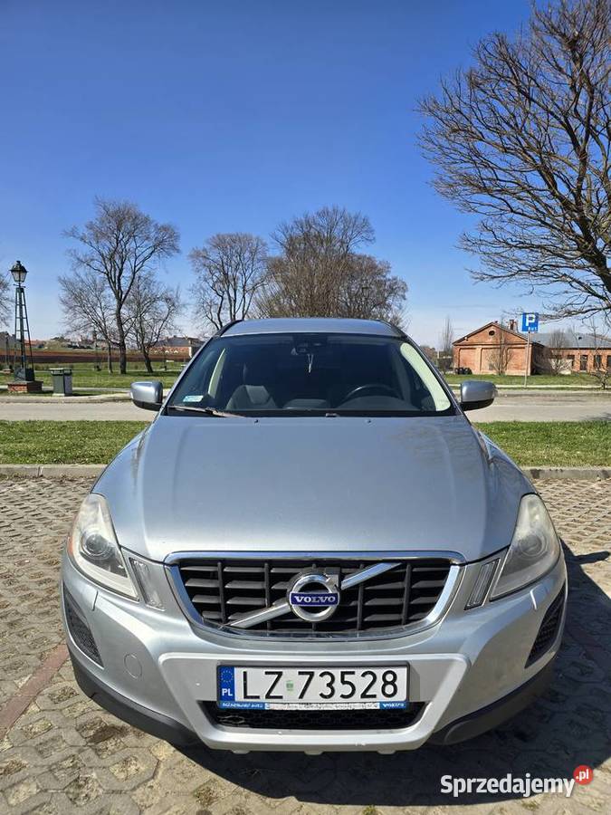 Volvo XC 60 24D AWD Momentum Zamość