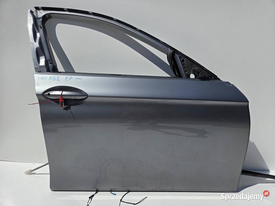 DRZWI PRAWE PRZEDNIE BMW F10 F11 A52 sprzedam