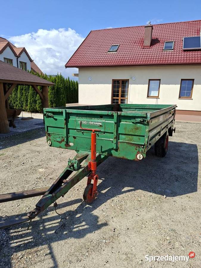 Rozrzutnik Walfarma 98r 2tony Sprawny transport