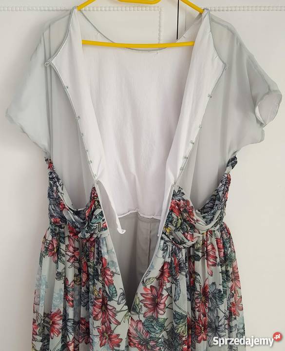 Rozkloszowana sukienka w kwiaty ASOS 46 XXXL 3XL Rozmiar 46