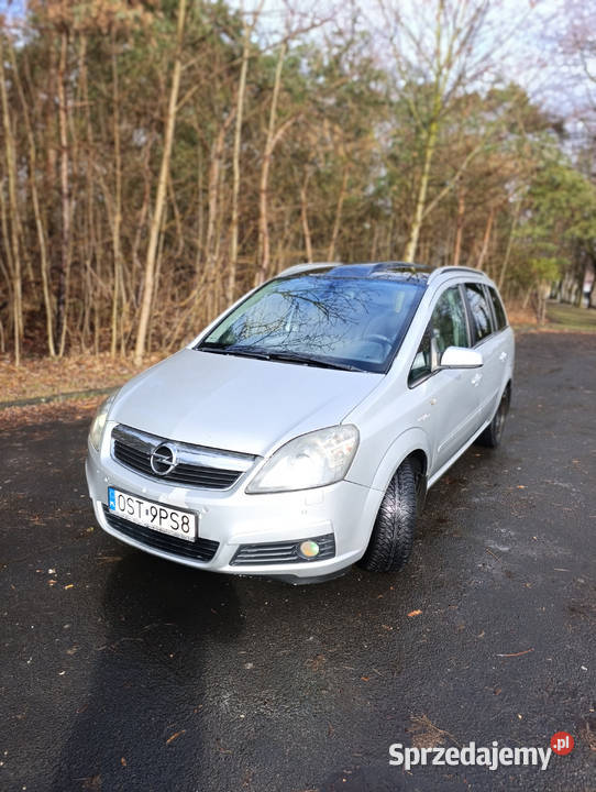 Opel Zafira B 2007 19 CDTI 7 miejsc panorama Rok produkcji 2007 Jemielnica
