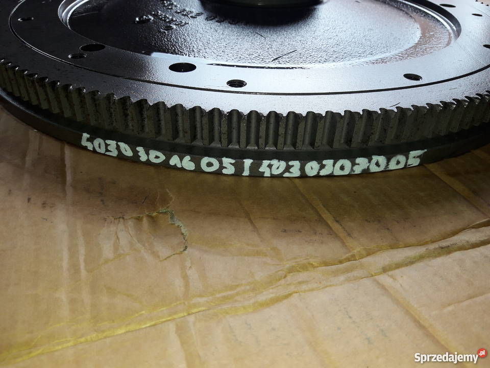 4030320301 4030301605koło zamachowe Mercedes V6 Częstochowa