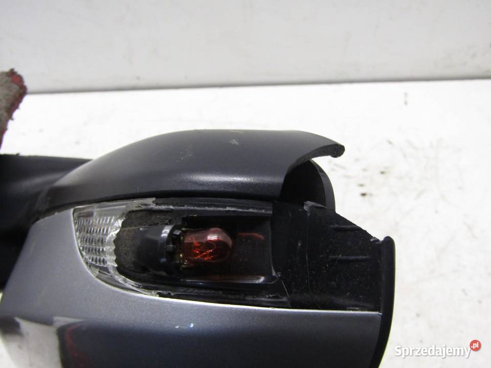 LUSTERKO PRAWE 7 PIN 1F7 TOYOTA YARIS III LIFT sprzedam