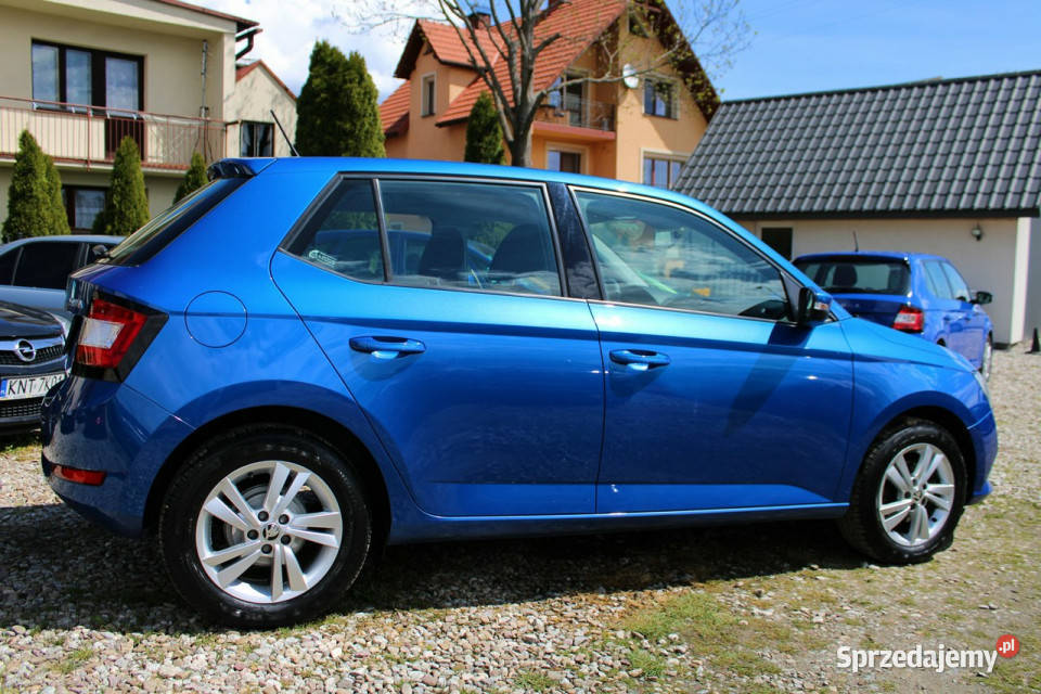 koda Fabia Ambition10 95 III 2014 garażowany