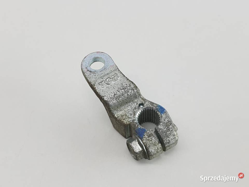WYBIERAK BIEGOW DRAZEK UCHWYT TGB BLADE 550 IRS Mocowania i uchwyty Janowice
