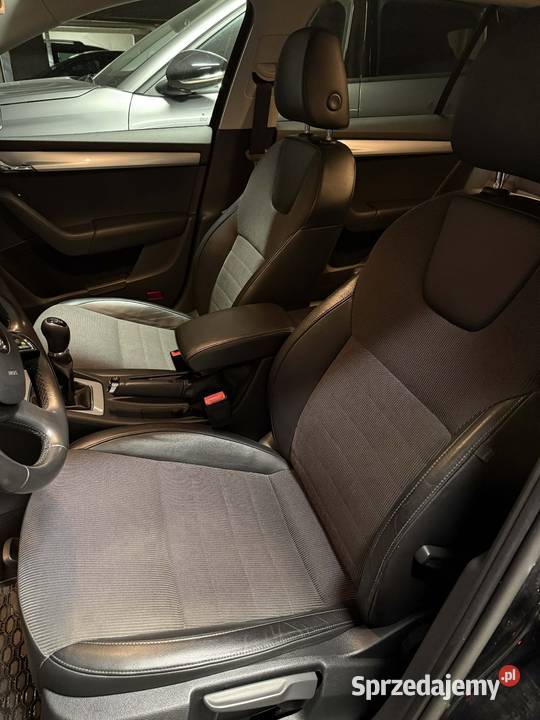 Skoda Octavia 20 TDI Ambition czujnik zmierzchu