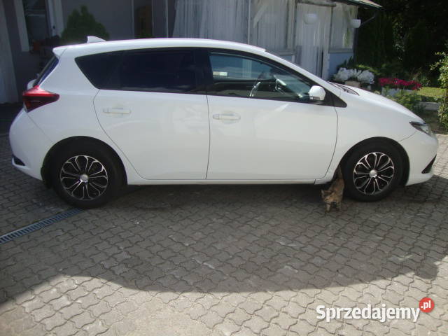 Toyota Auris 14 d