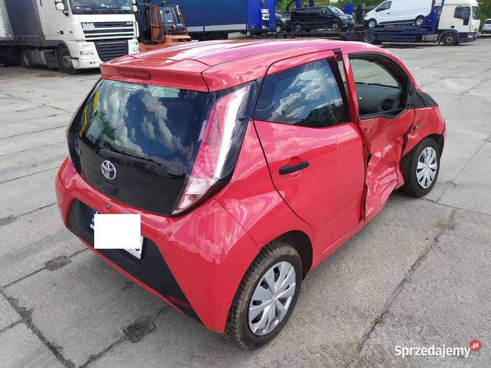 TOYOTA AYGO salon I właściciel Rok produkcji 2018 sprzedam