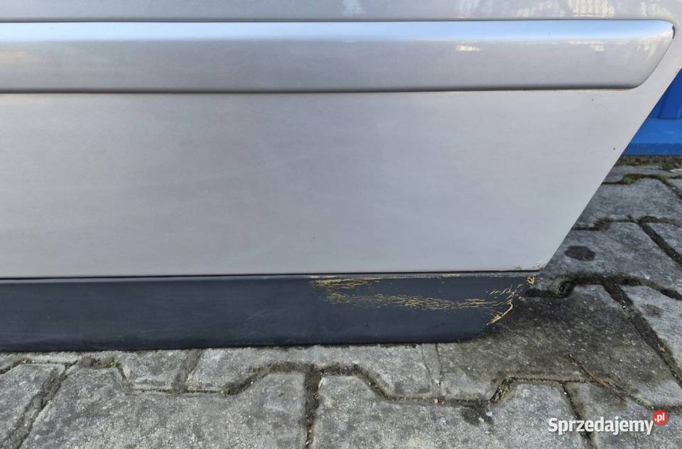 26 DRZWI TYŁ LEWY TYLNE LEWE AUDI A4 B6 KOMBI Działoszyce sprzedam