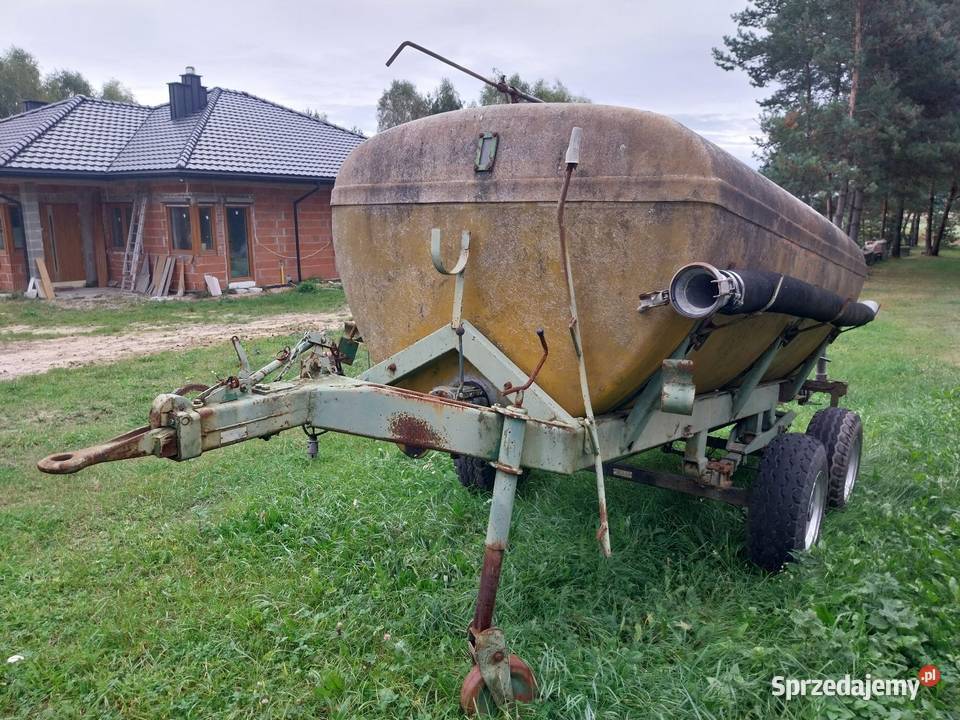 Beczkowóz beczka asenizacyjna wóz szambo nieuszkodzony Przymiłowice