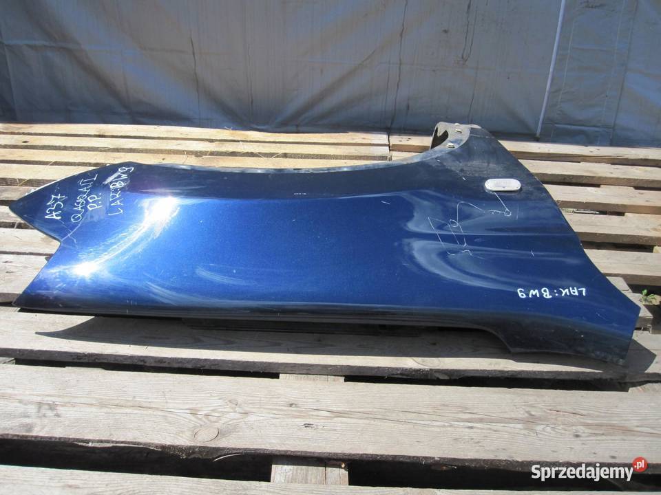 QASHQAI I J10 09r błotnik prawy przód