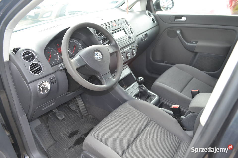 Volkswagen Golf V zarejestrowany klimatyzacja sprzedam