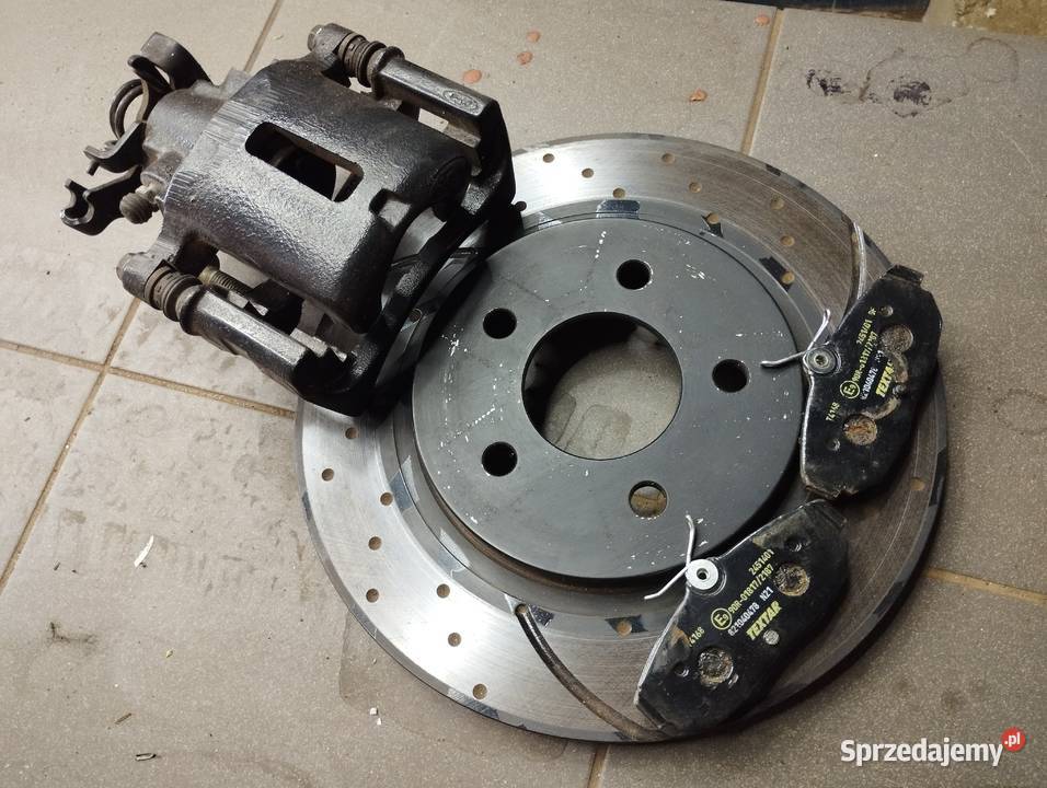 Zaciski tył Mustang 20052014 stan idealny Krasnystaw