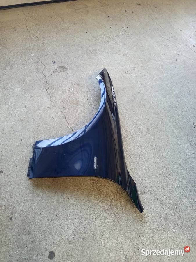 Błotnik lewy przód BMW 3 f303135 orginalny Rzeszów