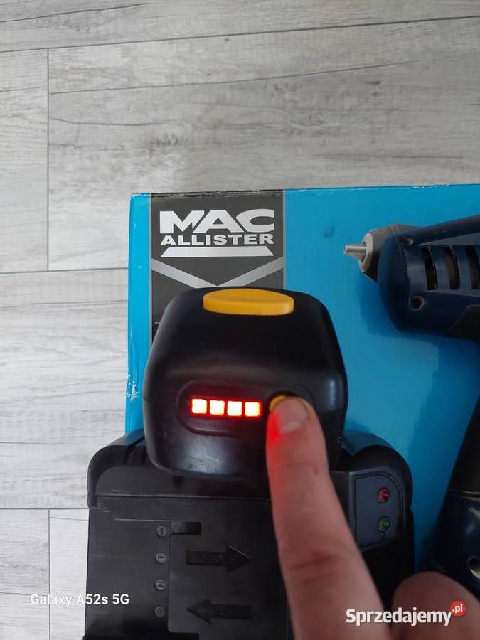 Wkretarka Macallister 144 Toruń sprzedam