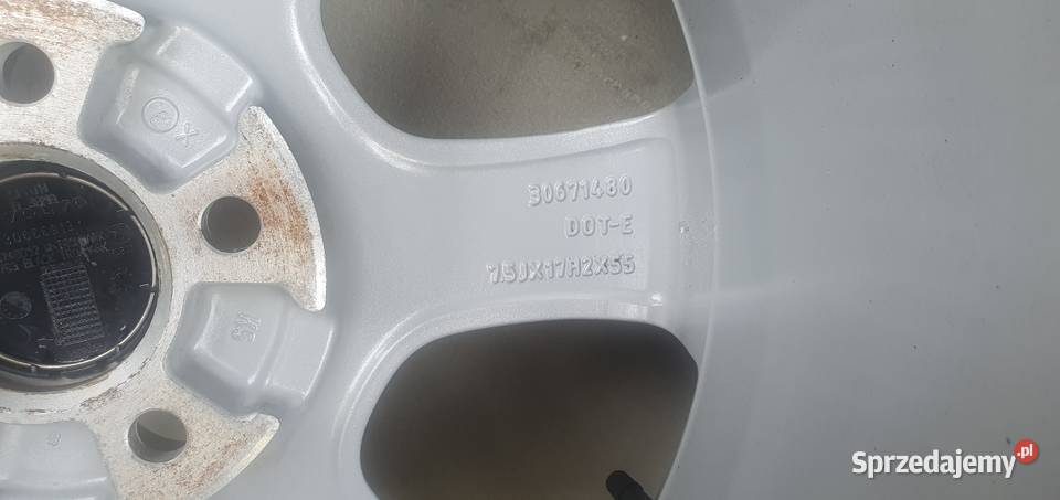 Volvo xc60 alufelgi 2356517 opony letnie Słupsk sprzedam