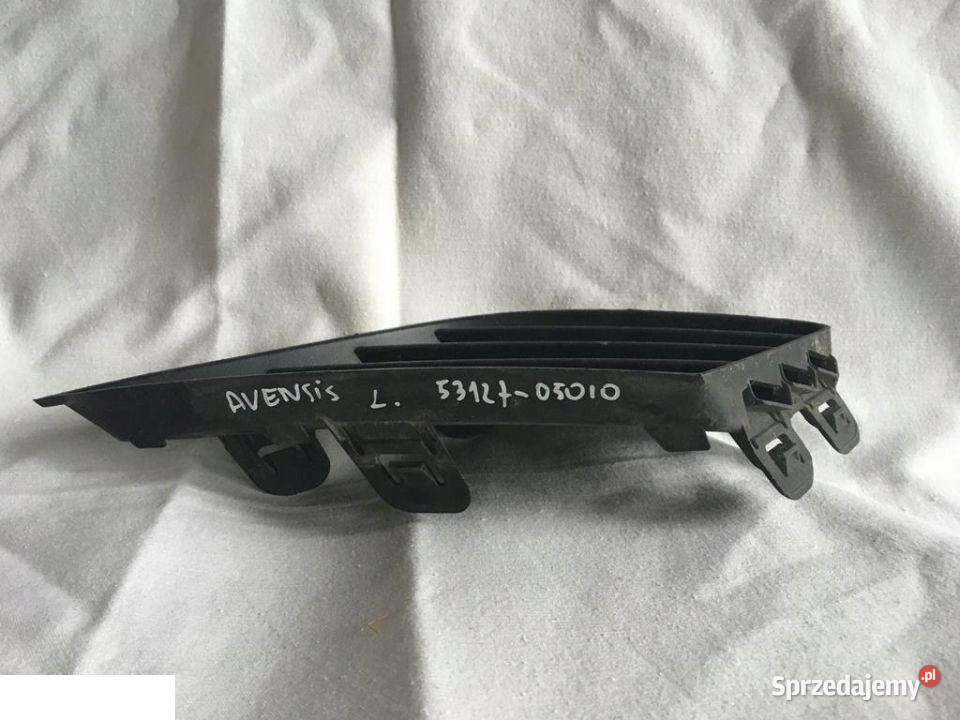 TOYOTA AVENSIS KRATKA LEWA ZDERZAKA 5312705010 osobowe Kozubszczyzna
