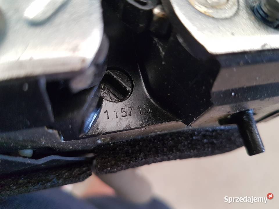 NISSAN QASHQAI J11 ZAMEK PRAWY TYL ZAMEK DRZWI osobowe Turek sprzedam