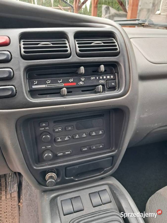 Suzuki grand vitara 3d cabrio 20 16v 1950cm3 Wiśniowa