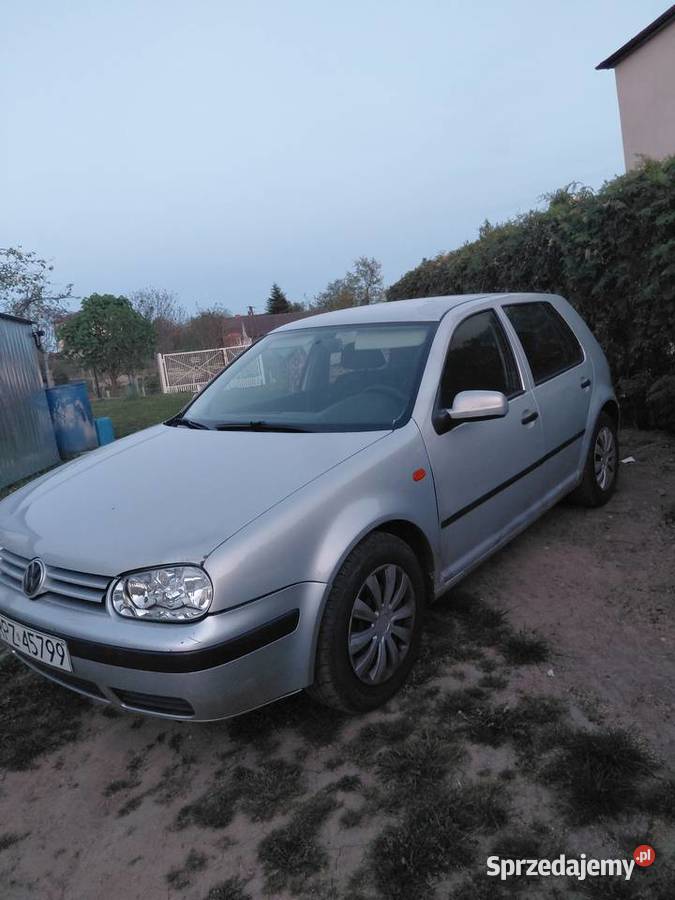 Vw golf 4 16 Lpg 1600cm3 Jarosław sprzedam