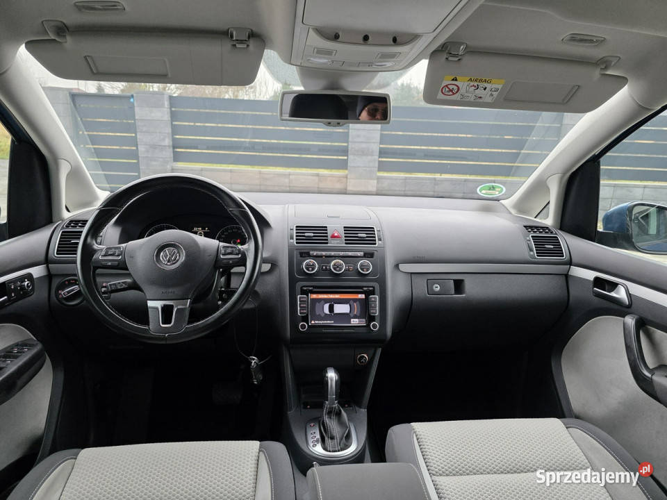 Volkswagen Touran CROSS 20TDI DSG niski przebieg wielkopolskie Czarnków sprzedam