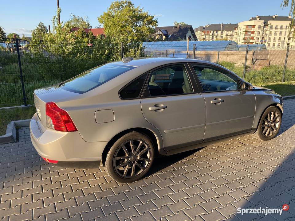 Volvo s40 ii рестайлинг