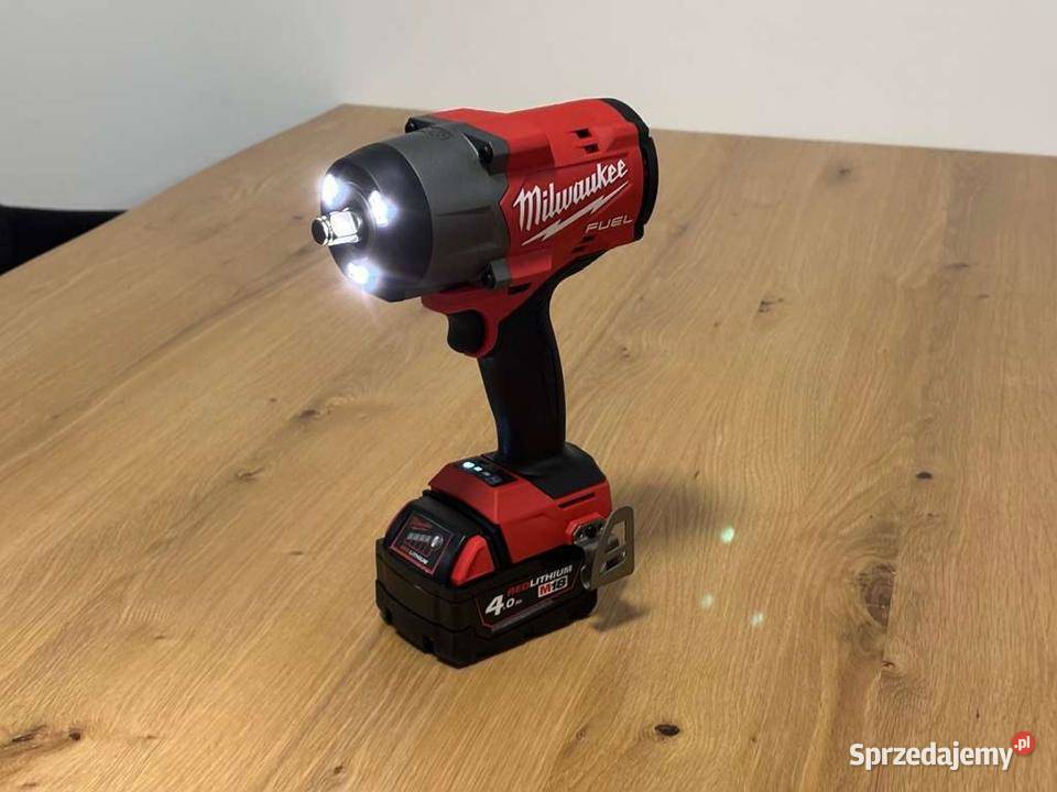 MILWAUKEE bezprzewodowy klucz udarowy 12 M18