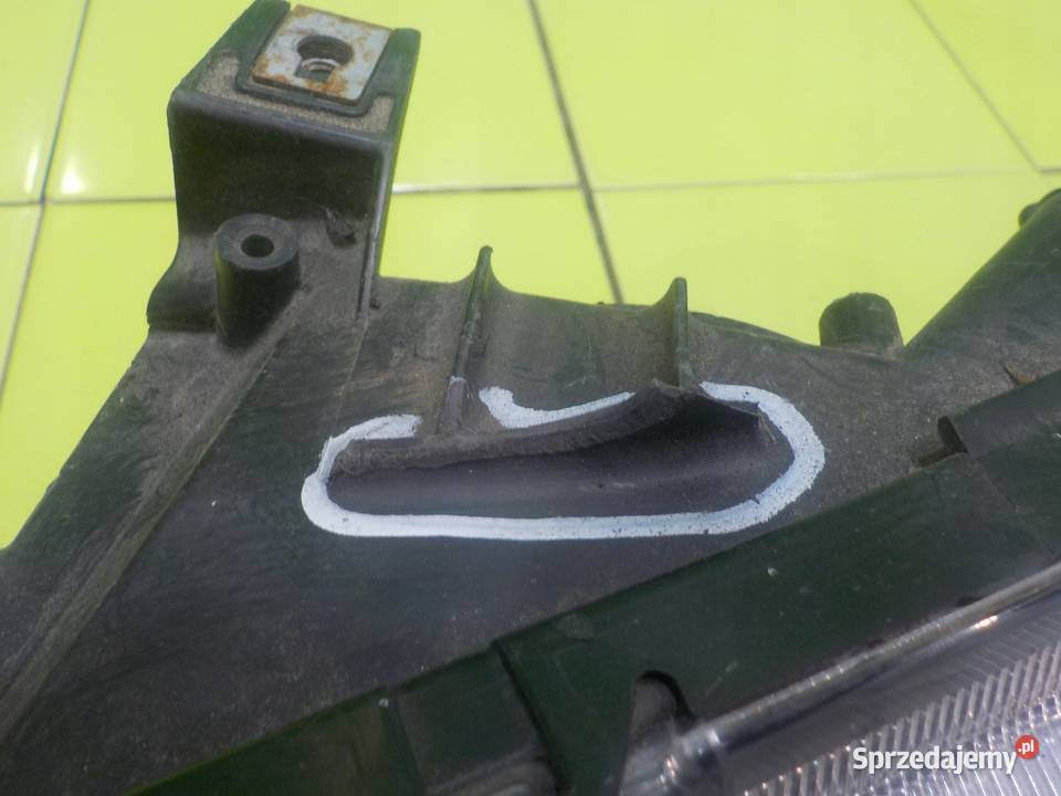 CIVIC VIII 14 IDSI 07r SEDAN 4D lampa lewa przod Suków