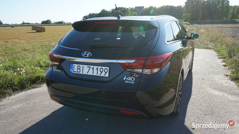 Hyundai i40 17 CRDI 141 model poliftowy Rok produkcji 2015 Wisznice