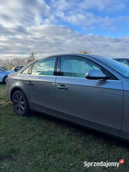 Audi a4b8 powypadkowa Wąbrzeźno