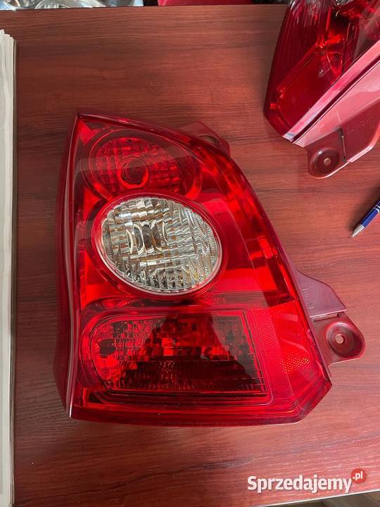 Lampy tylne Suzuki Alto Nissan Pixo 2008 2014 osobowe Morąg