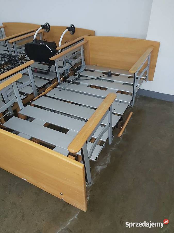 Łóżko rehabilitacyjne medyczne elektryczne górna półka