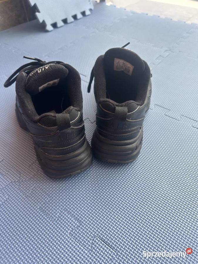 Nike Air Monarch czarne męskie r 41 skóra Zaczernie