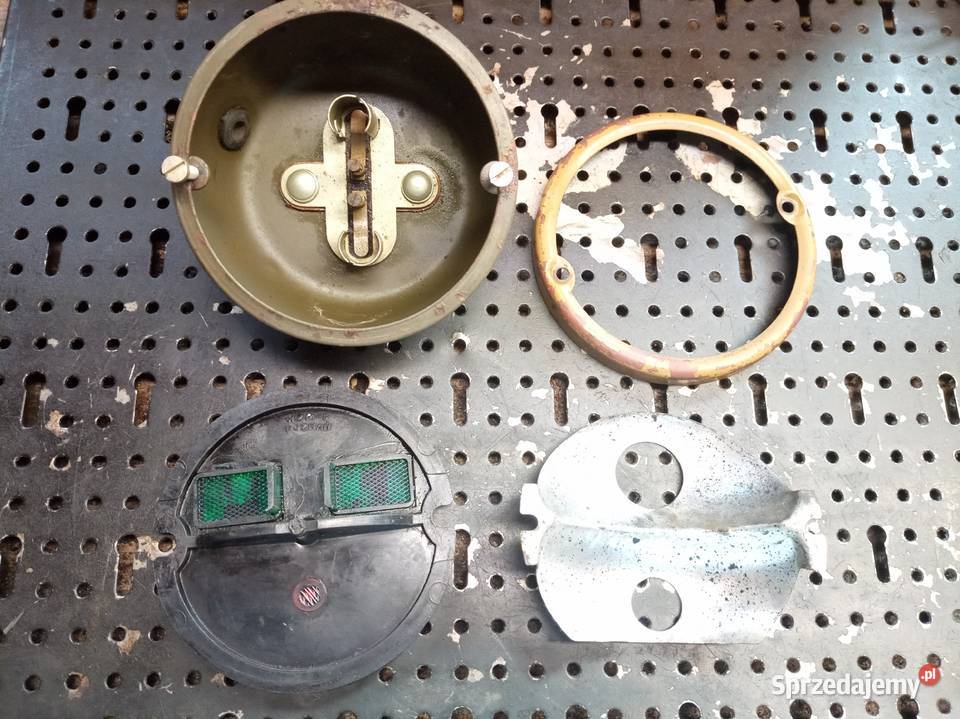 Lampa tylnia wojskowa Stalowa Wola