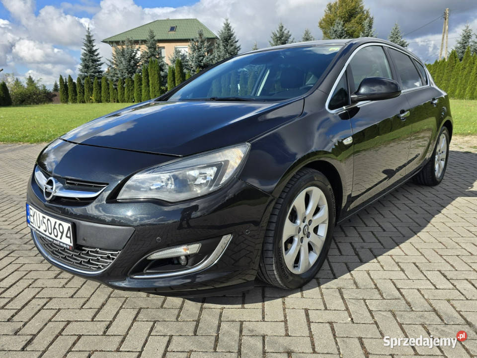 Opel Astra 17CDTINavigacjaLiftKamera aluminiowe felgi