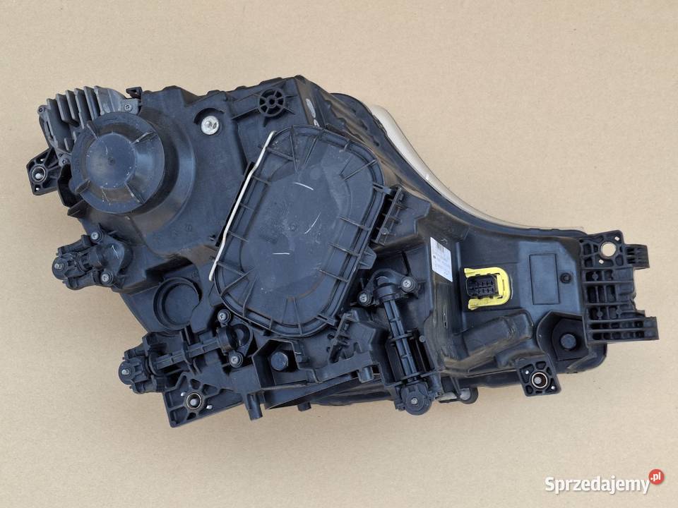 MERCEDES ACTROS MP4 REFLEKTOR LEWY H7 LED LAMPA lubuskie Bieleń sprzedam