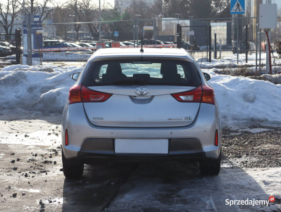 Toyota Auris Hybrid Piaseczno