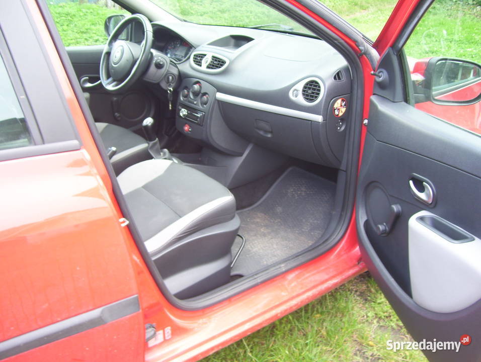 Ładny Krajowy RENAULT Clio III Grandtour 2011 r śląskie Katowice