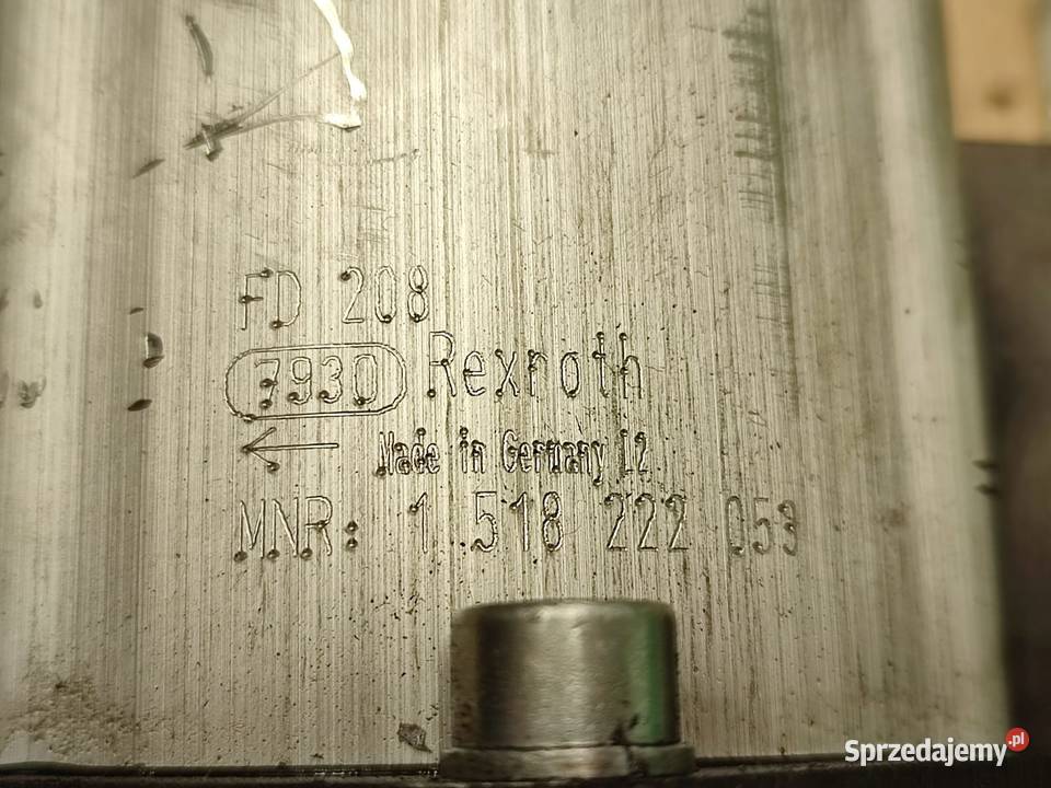 Pompa hydrauliczna Valtra Wilkowo sprzedam