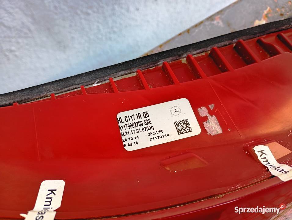 Lampa tylna lewa USA LED Mercedes CLA C117 W117 osobowe śląskie