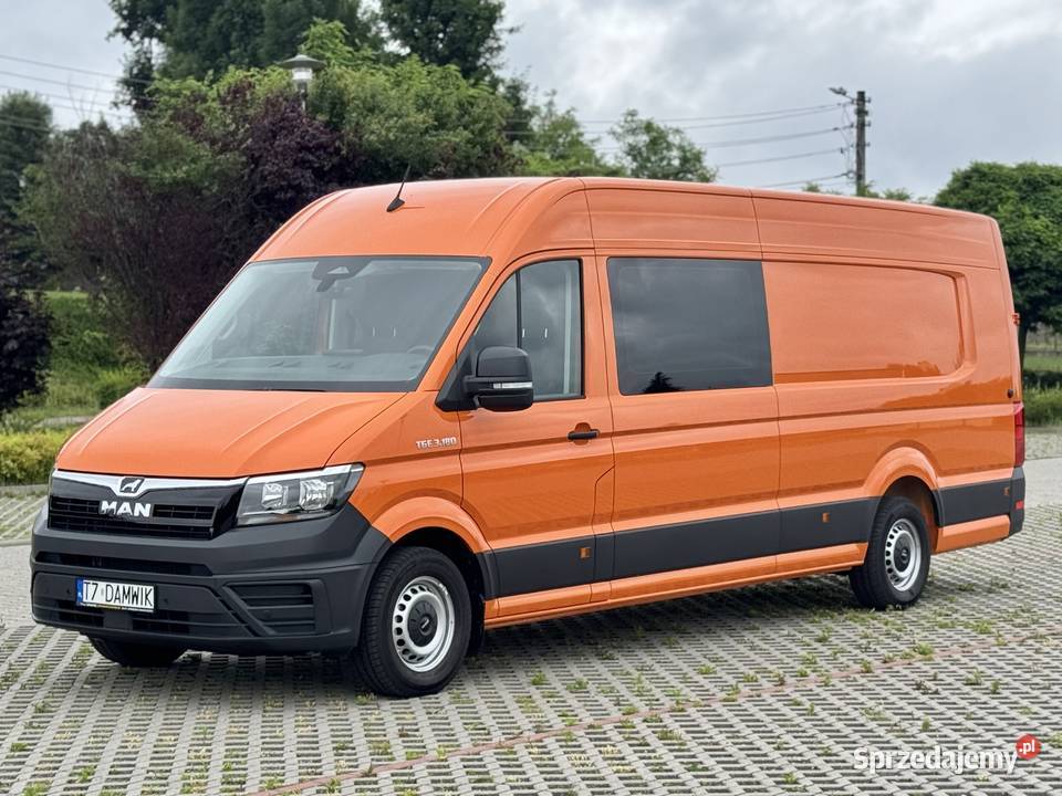Man TGE 3180 2025 9Osobowy LONG L5H3 Crafter Daleszyce